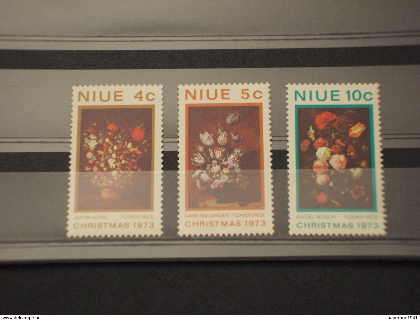 NIUE - 1973 NATALE/FIORI  3 VALORI - NUOVI(++) - Niue