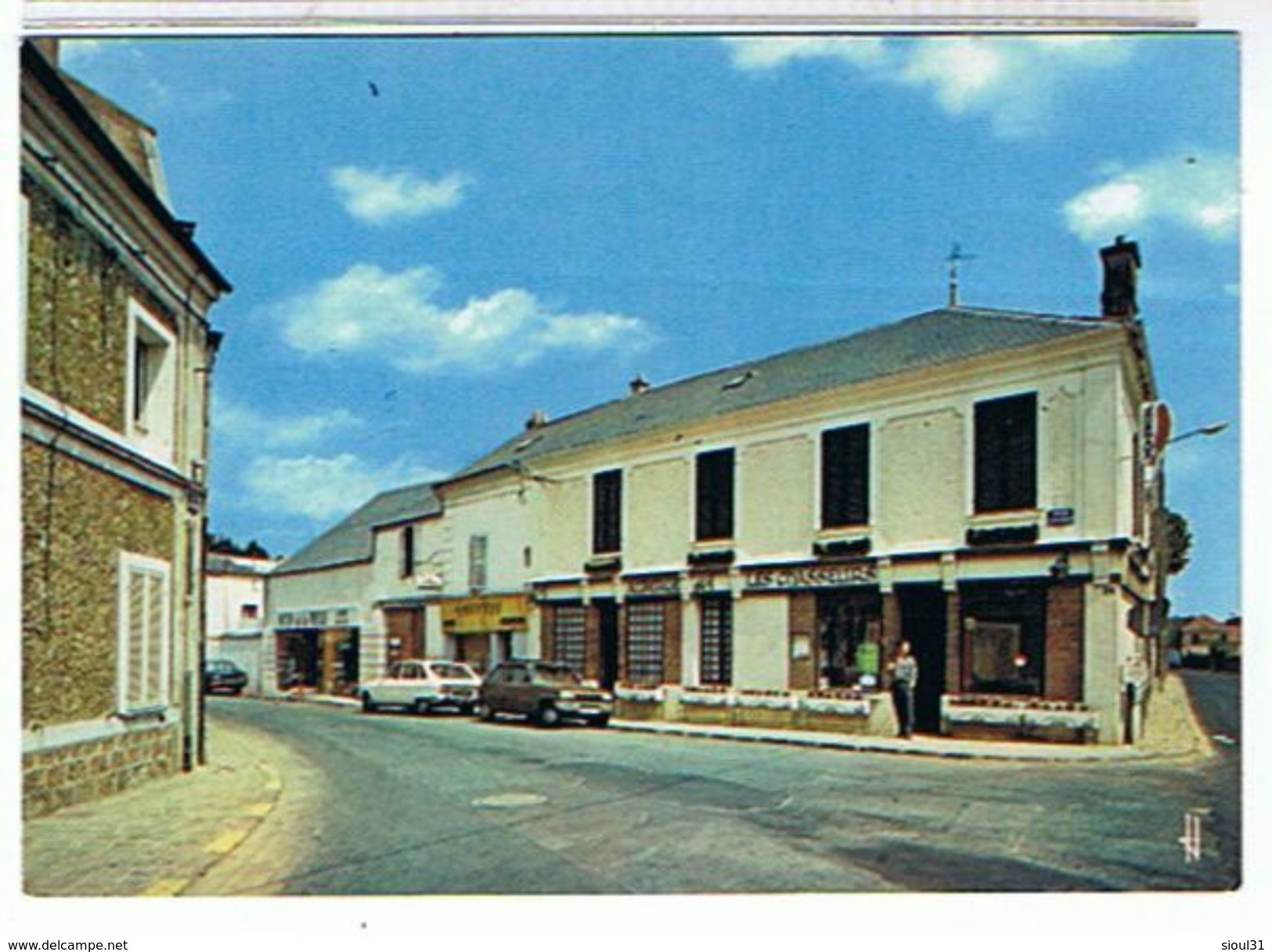 78..  LE MESNIL   SAINT DENIS   -    CENTRE  DE VILLE  L' AUBERGE  DES CHASSEURS    TTBE - Le Mesnil Saint Denis