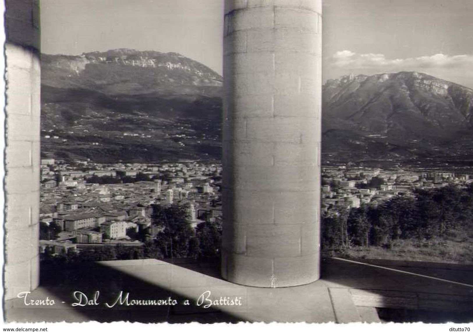 Trento - Dal Monumento E Battisti - 4 - Formato Grande Viaggiata – E 4 - Trento