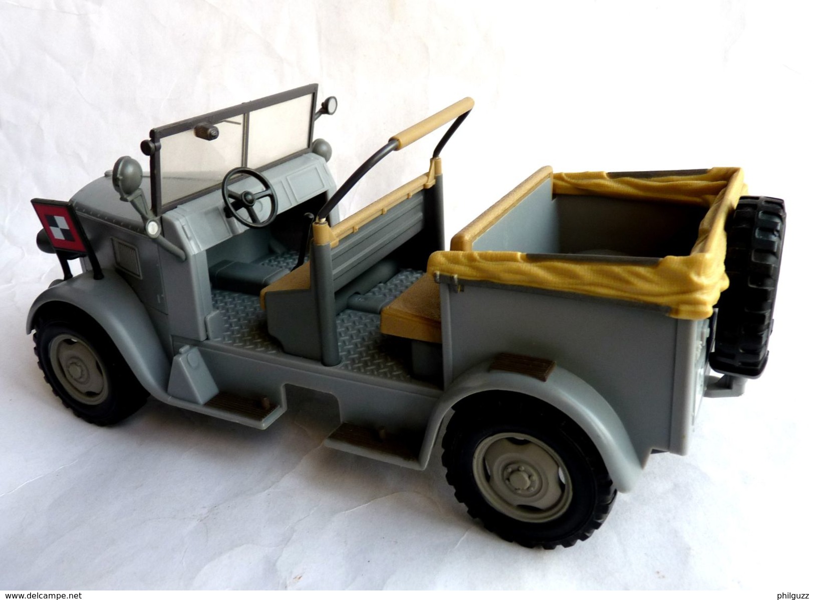 INDIANA JONES - RAIDERS OF THE LOST ARK - HASBRO 2008 - CAMION TROOP CAR WH WW2 - Autres & Non Classés