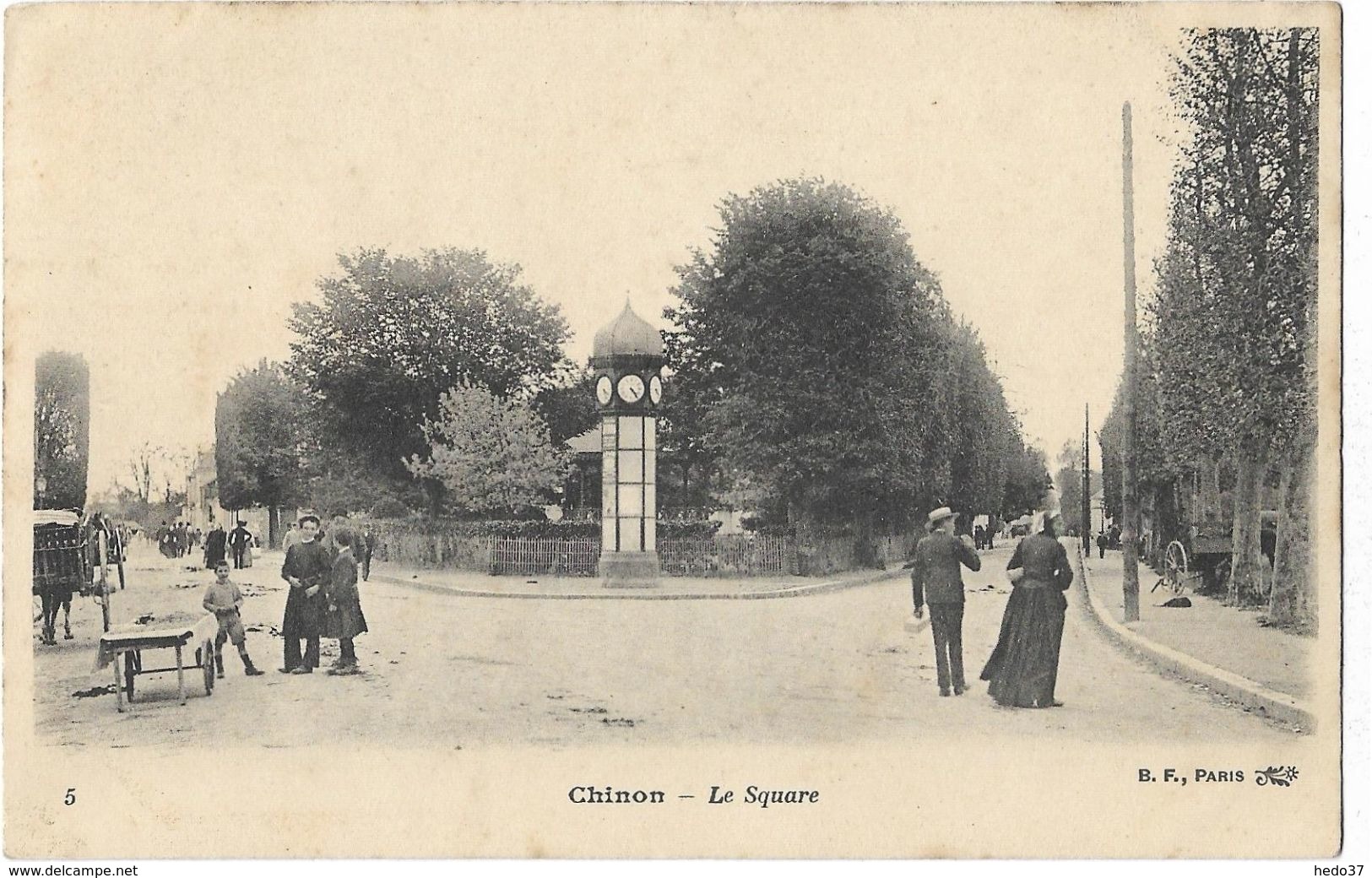 Chinon - Le Square - Chinon