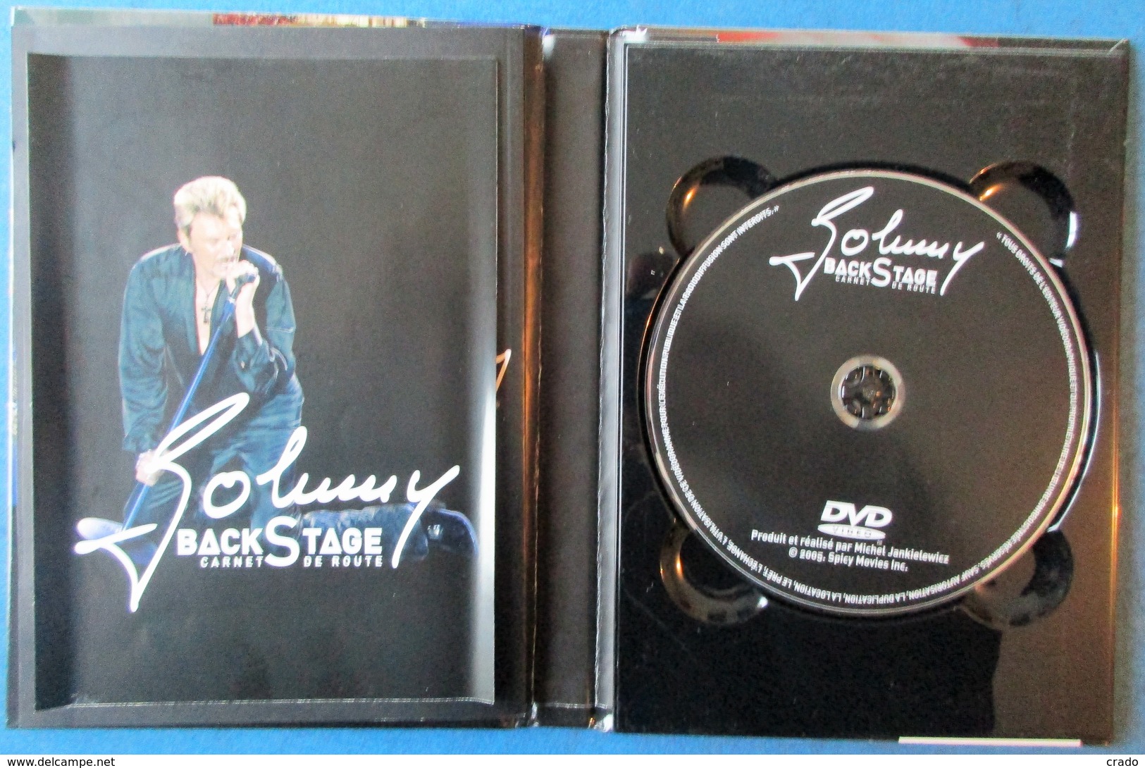 Vends DVD + Livre Johnny Hallyday Back Stage - DVD Musicales