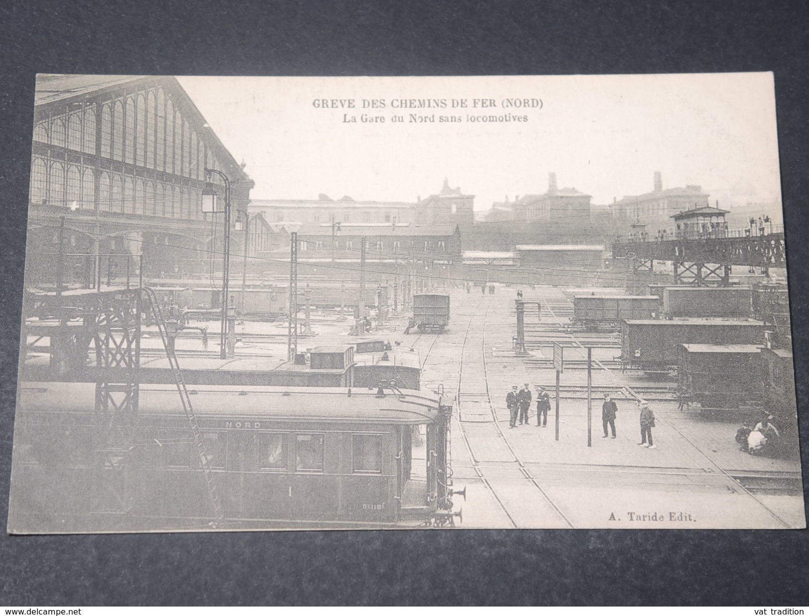 FRANCE - Carte Postale De La Grève Des Cheminots En 1910 , La Gare Du Nord Sans Locomotives -  L 11496 - Staking