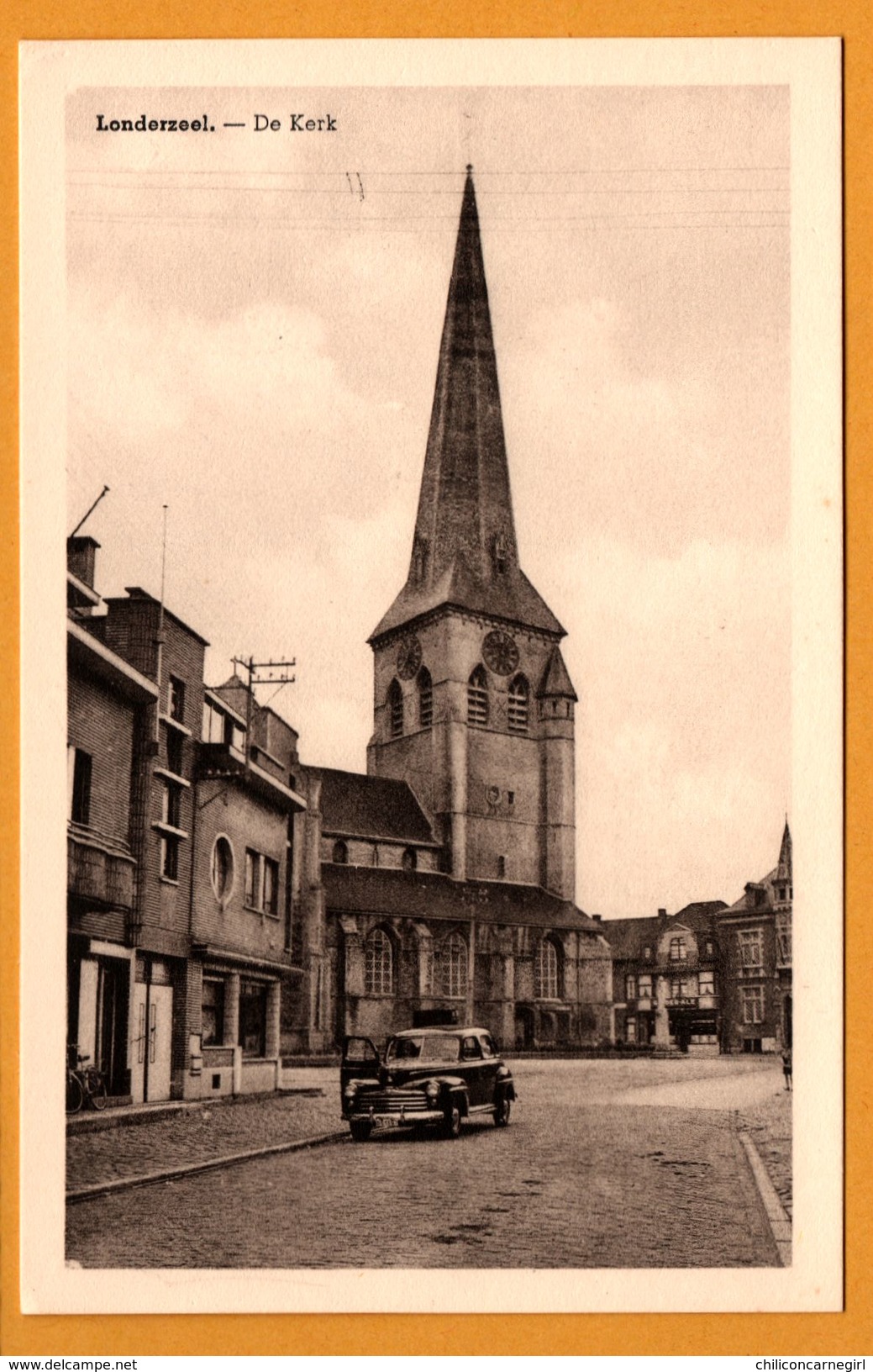 Londerzeel - Kerk - Vieille Voiture - L. ZEEGERS - Londerzeel