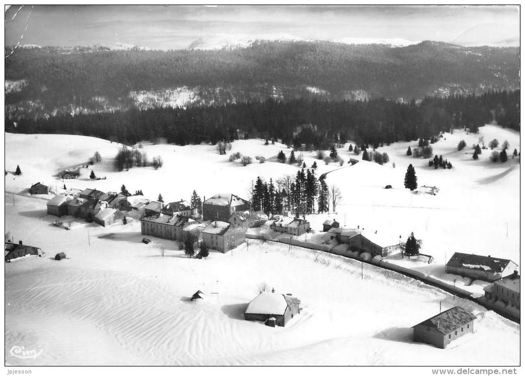 LAJOUX  LE VILLAGE SOUS LA NEIGE  CACHET - Autres & Non Classés