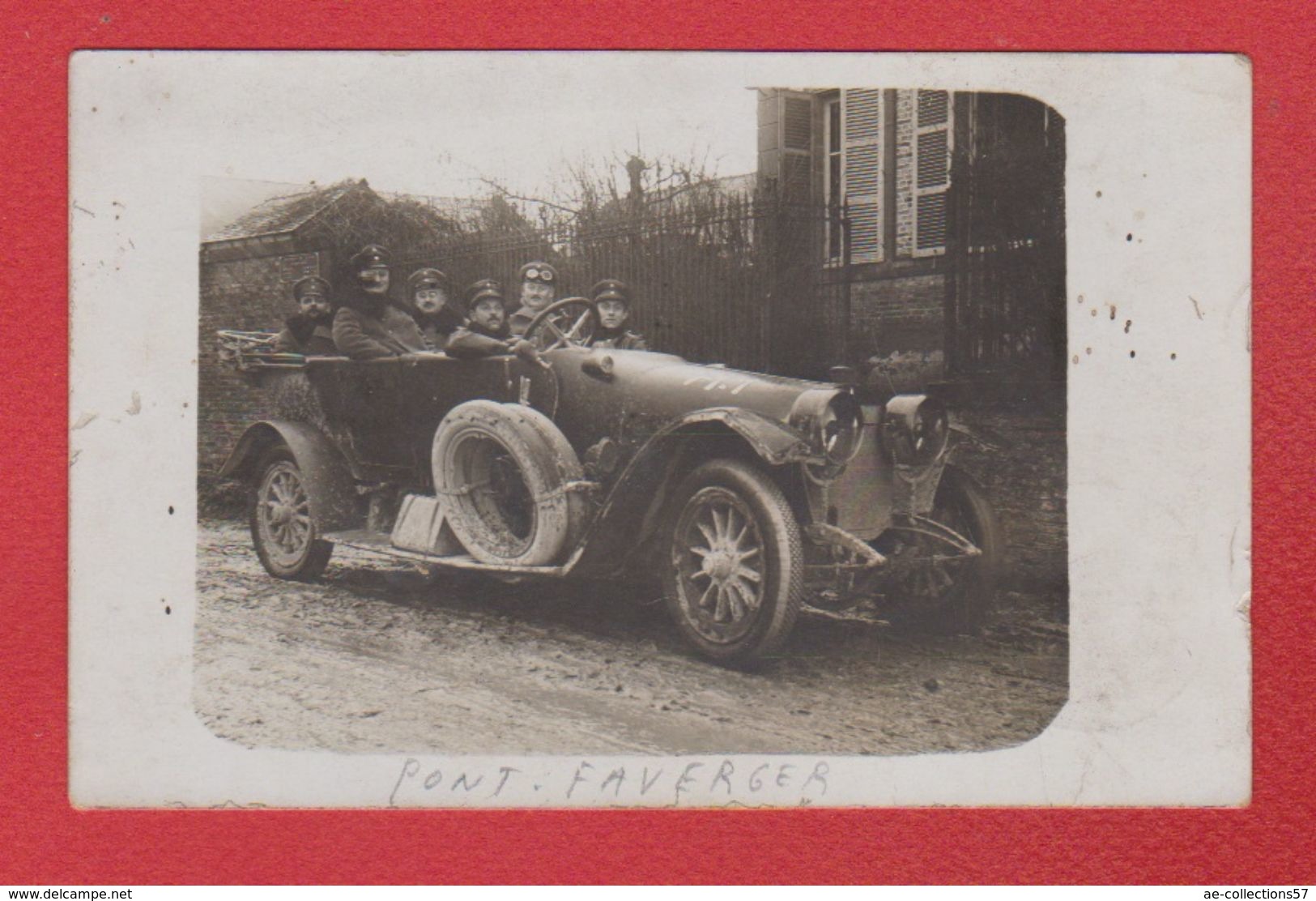 Pont Faverger   --  Carte Photo --  Soldats Allemands -dans Une Voiture  --  XII Res ArméeKorp - Altri & Non Classificati