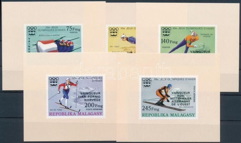 ** 1976 Olimpiai érmesek Vágott Sor Felülnyomással Blokk Formában Mi 802-806 - Sonstige & Ohne Zuordnung