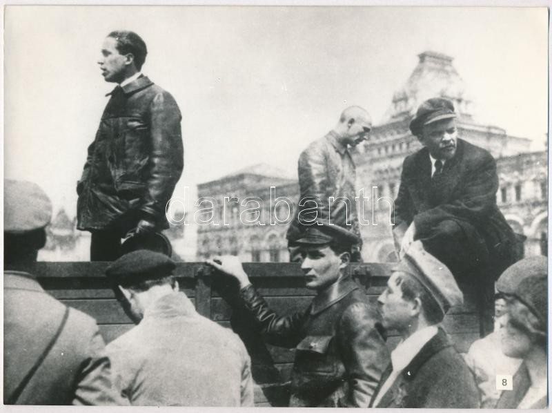 3 Db Fénykép Leninről + 1 Db Képeslap, 18x24 Cm és 12x9 Cm Között - Sonstige & Ohne Zuordnung