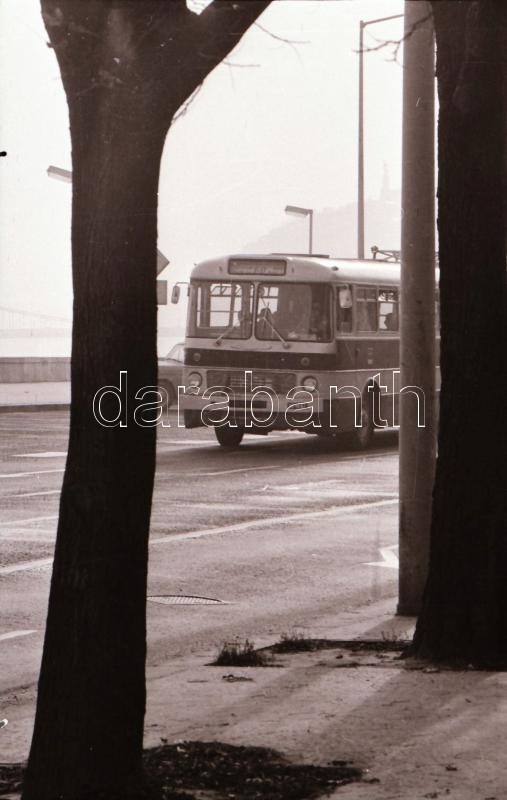 Cca 1965 Budapesti Autóbuszok, 5 Db Szabadon Felhasználható, Vintage Negatív, 24x36 Mm és 6x6 Cm Között - Sonstige & Ohne Zuordnung