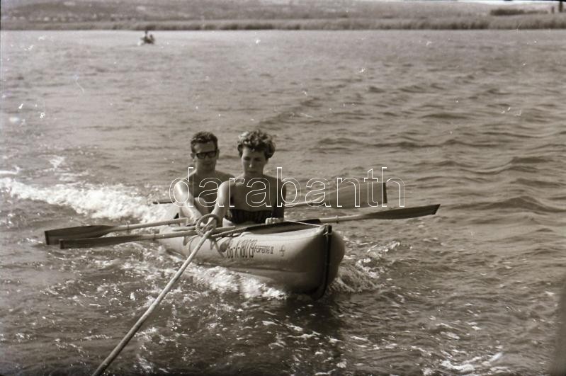 1968 Velencei-tó, Keveházi János (?-?) Budapesti Fotóművész Hagyatékából 18 Db Szabadon Felhasználható Vintage Negatív,  - Sonstige & Ohne Zuordnung