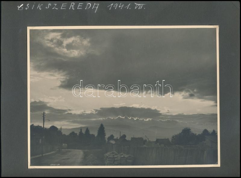 1941 Csíkszeredai Részlet, Albumlapra Ragasztott Fotó, 17x23 Cm - Sonstige & Ohne Zuordnung