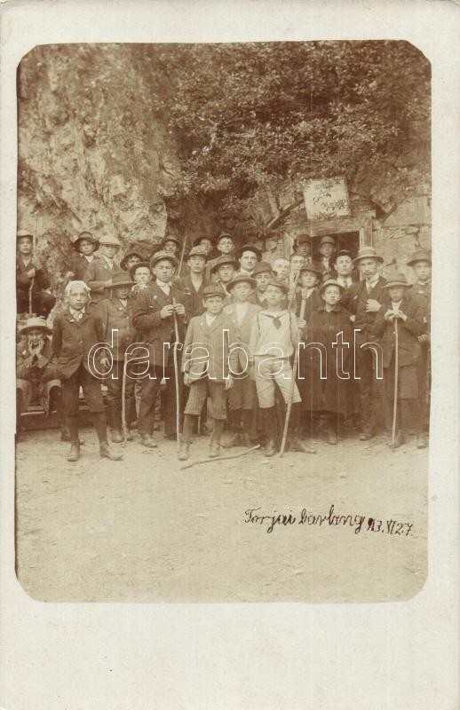 * T2/T3 1913 Bálványosfürdő, Torjai Büdös-barlang, Kiránduló Gyerek Csoport / Cave, Tourist Children, Group Photo - Ohne Zuordnung
