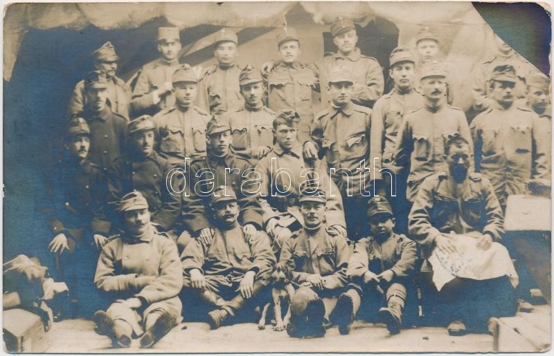 T2/T3 1916 Pozsony, Pressburg, Bratislava; Katonák Csoportképe / Soldiers Group Photo (EK) - Ohne Zuordnung