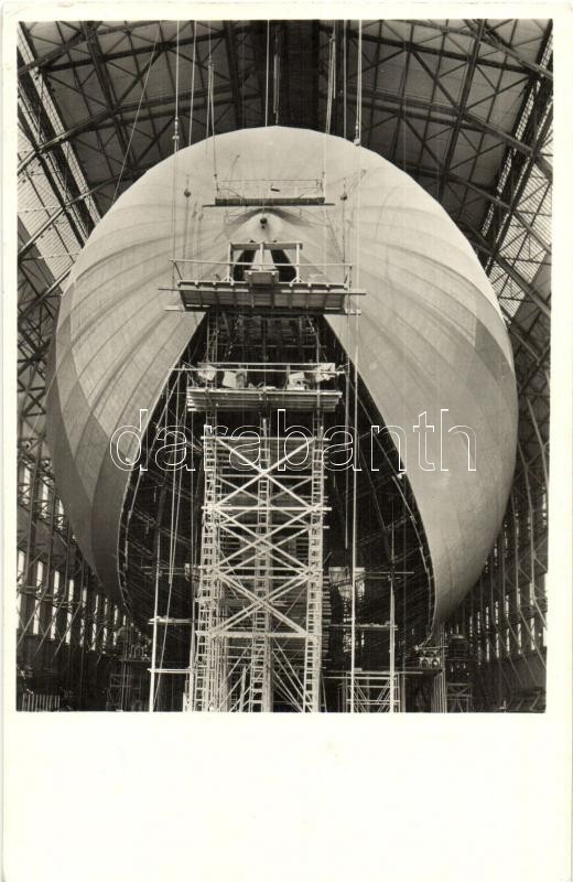 T2/T3 LZ 130 In Bau. Lichtbildabteilung Luftschiffbau Zeppelin / German Airship LZ 130 During Construction - Ohne Zuordnung