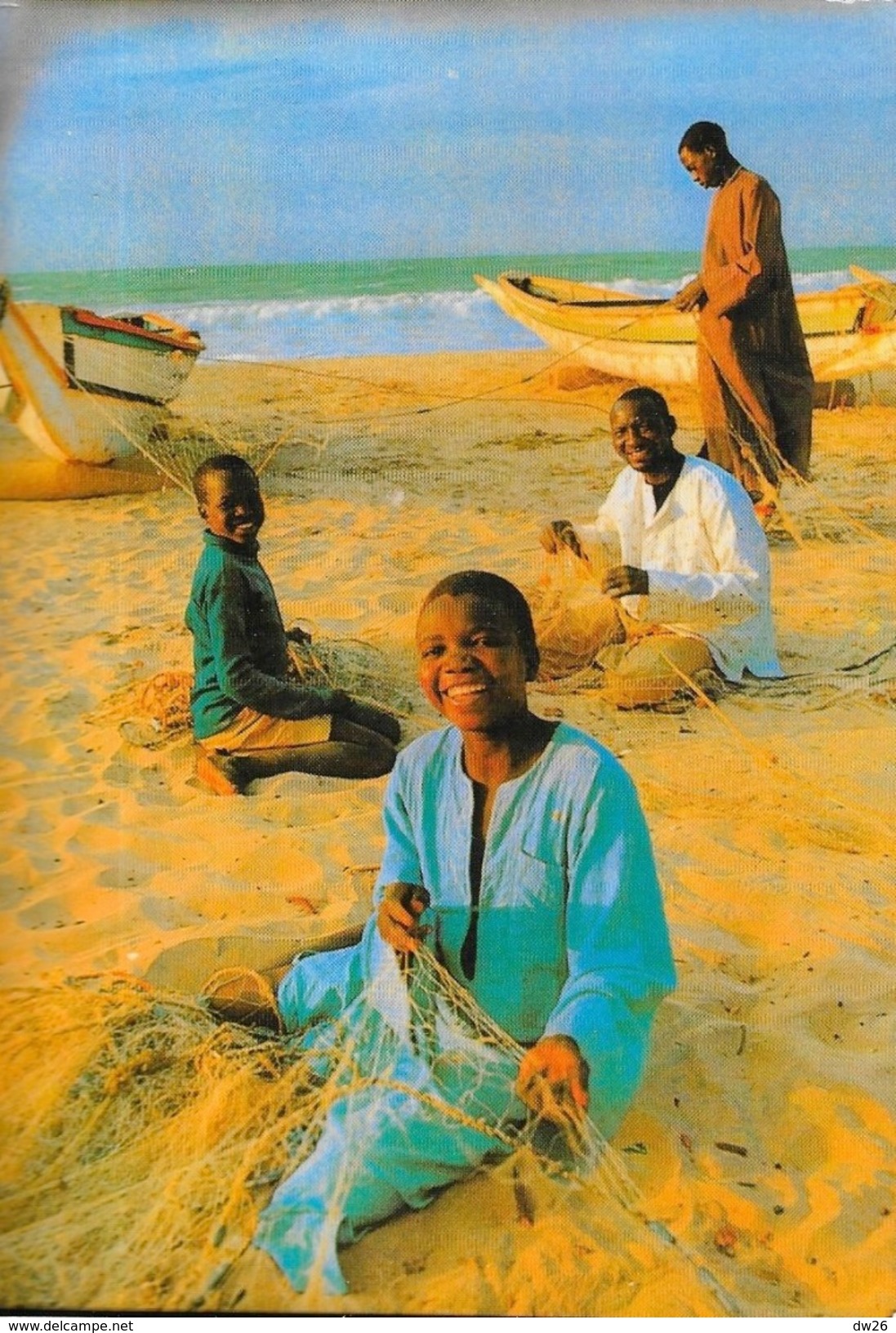 Gambie - The Gambia - Fishermen On The Beach (pêcheurs Sur La Plage) - Carte Non Circulée - Gambia