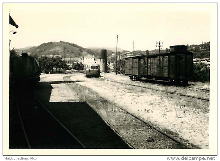 100118 PHOTO 1969 -  07 LAMASTRE Gare Rame Wagon - Train Chemin De Fer Train Locomotive - Lamastre