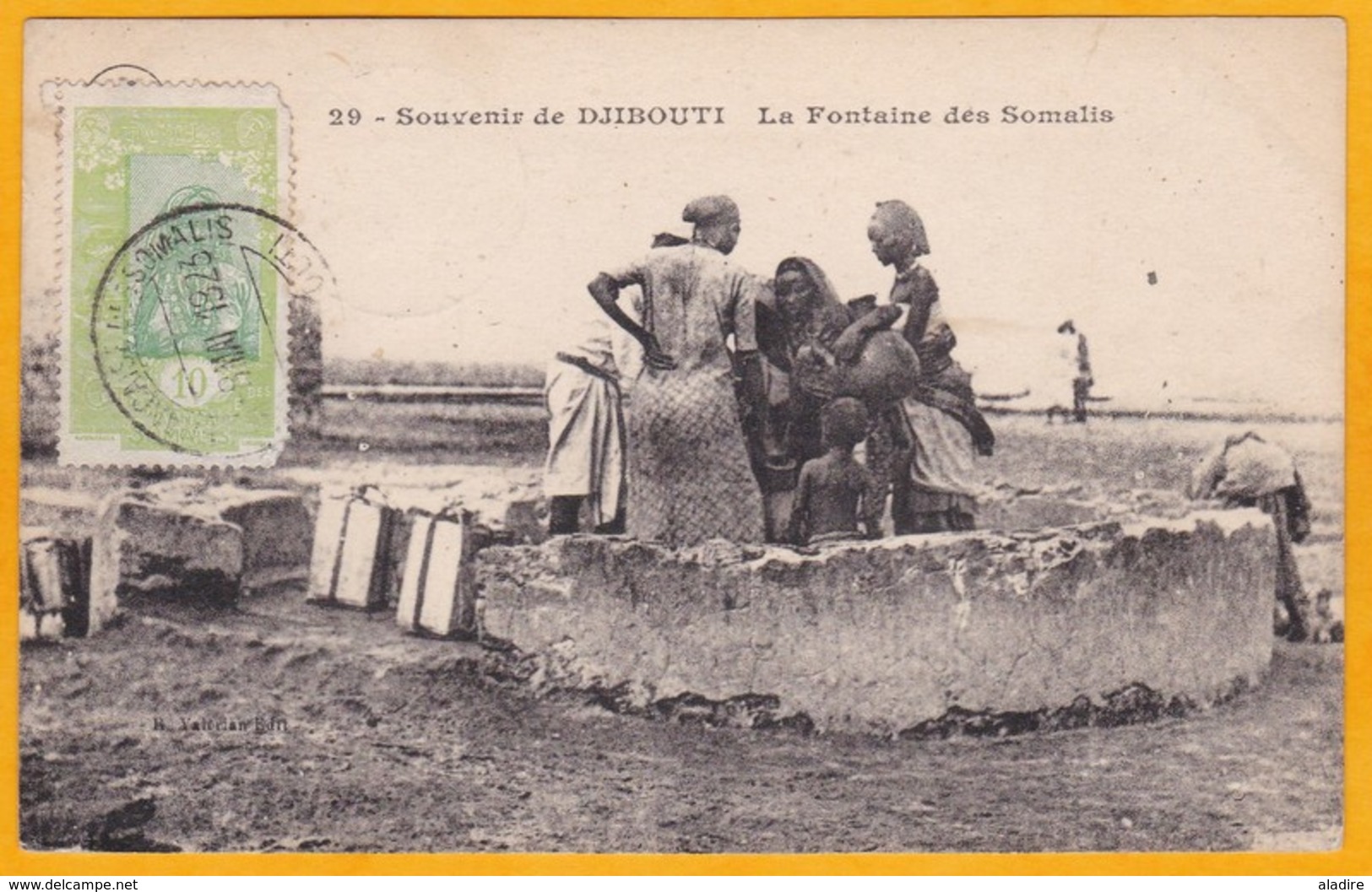 1923 - CP De Djibouti, C. Fr. Des Somalis Vers Paris Puis Buchy - Affrt 10 C Seul - Vue  La Fontaine Des Somalis - Briefe U. Dokumente