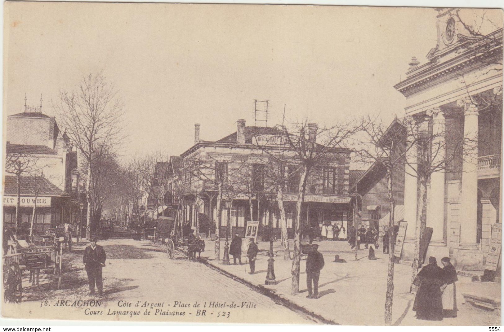 33 Arcachon  Place De L Hotel De Ville Cours Lamarque De Plaisance - Arcachon