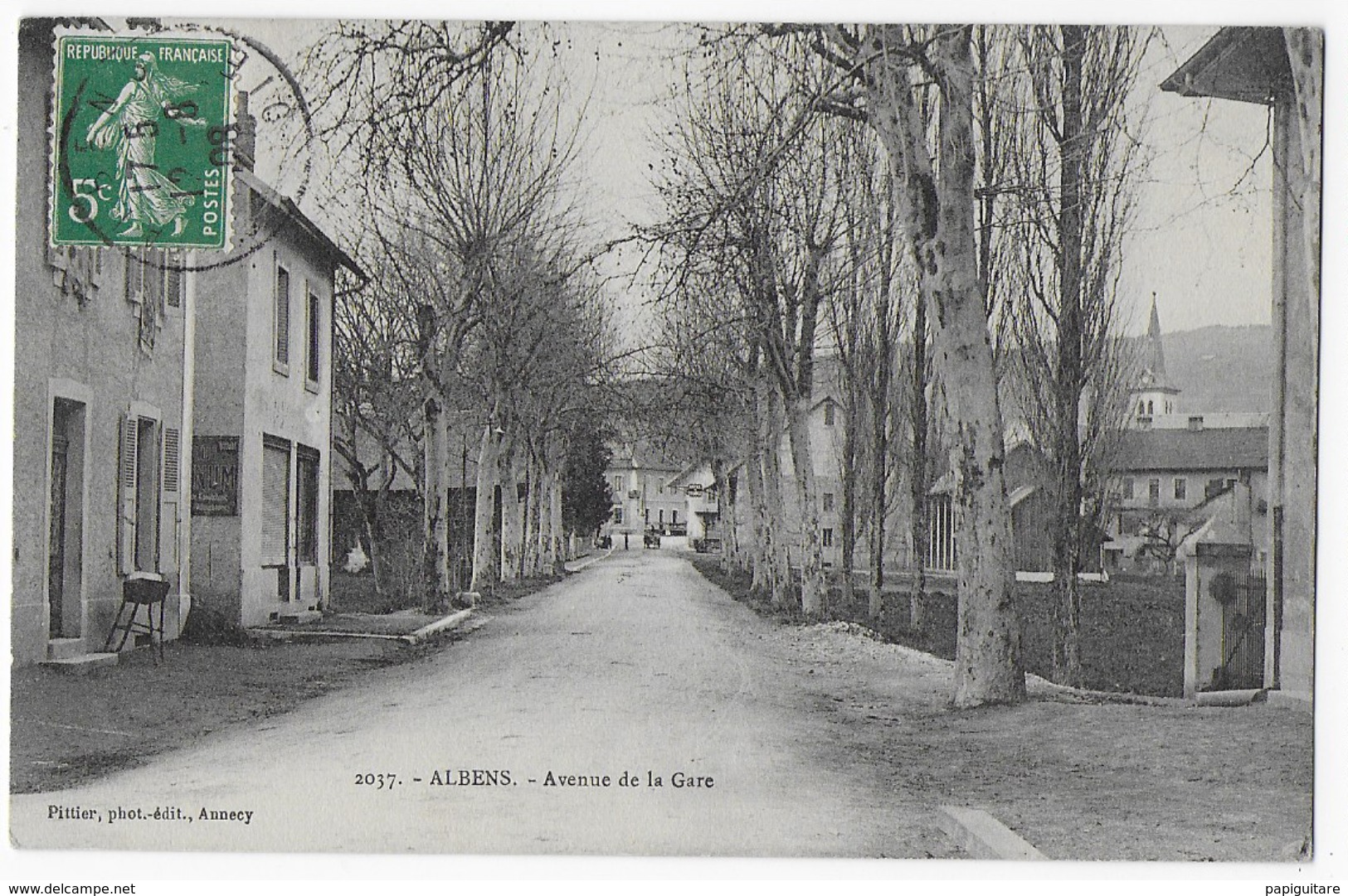 Cpa Bon Etat ,  Albens , Avenue De La Gare , Timbre Courrier Au Verso - Sonstige & Ohne Zuordnung