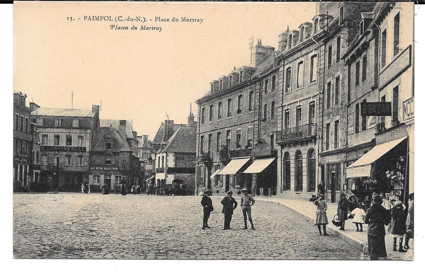 Cpa Paimpol / Place Du Martray . - Paimpol