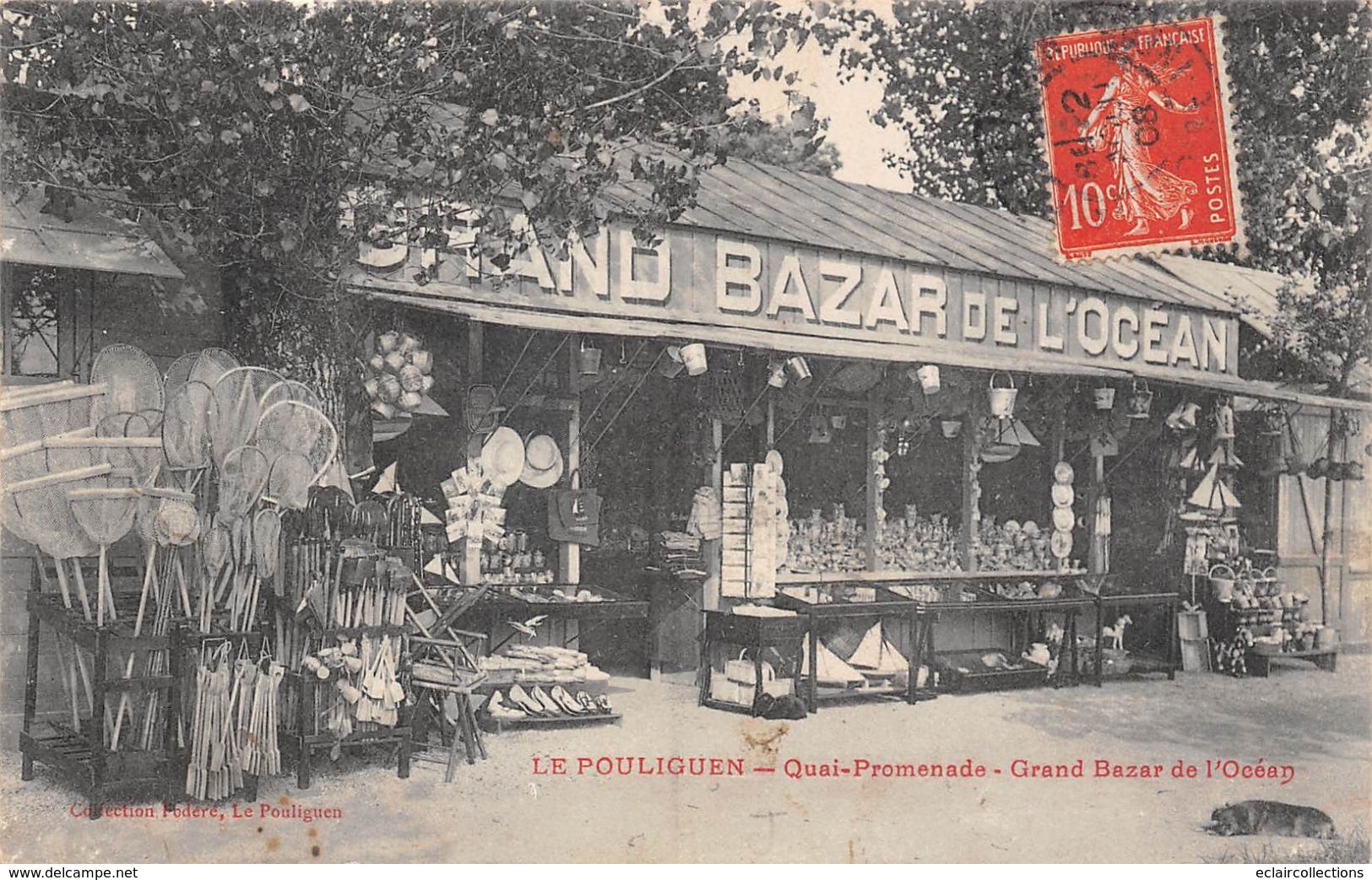 Le Pouliguen       44       Grand Bazar De L'Océan            (Pli Voir Scan ) - Le Pouliguen