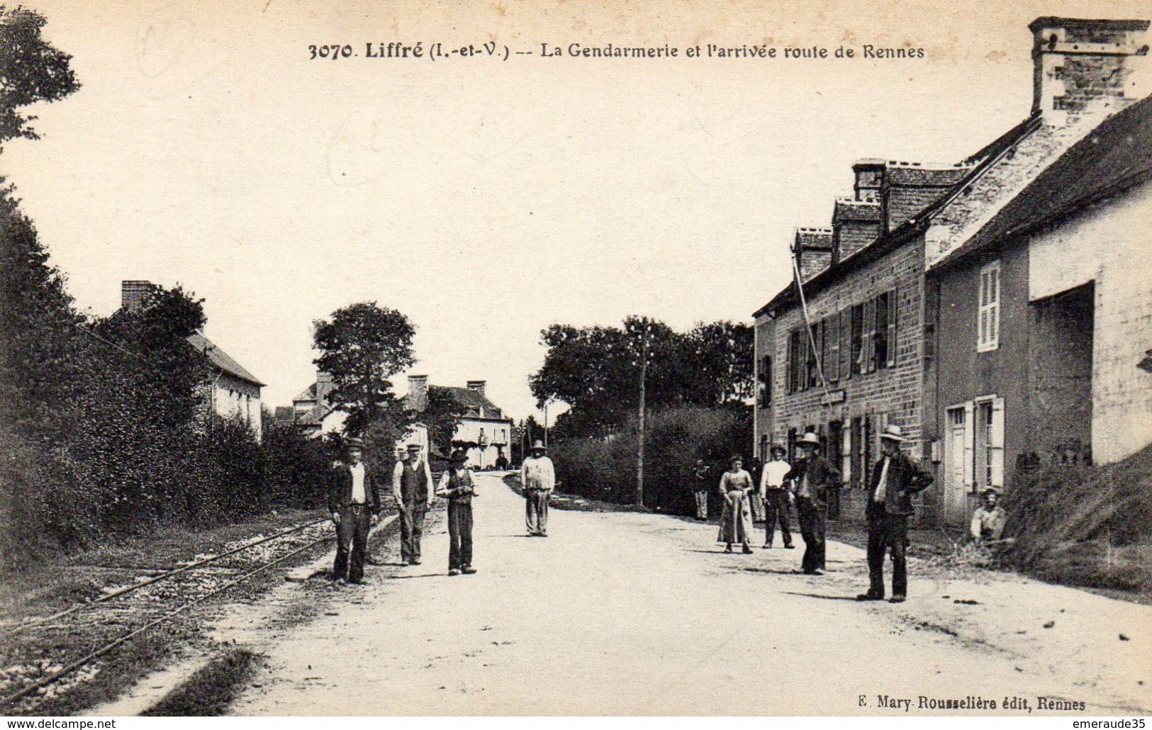 LIFFRE - La Gendarmerie Et L'arrivée Route De Rennes - Other & Unclassified