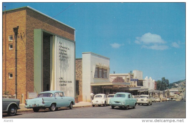 Gladstone Queensland Australia, Goondoon Street Scene, Bank Building C1950s Vintage Postcard - Other & Unclassified