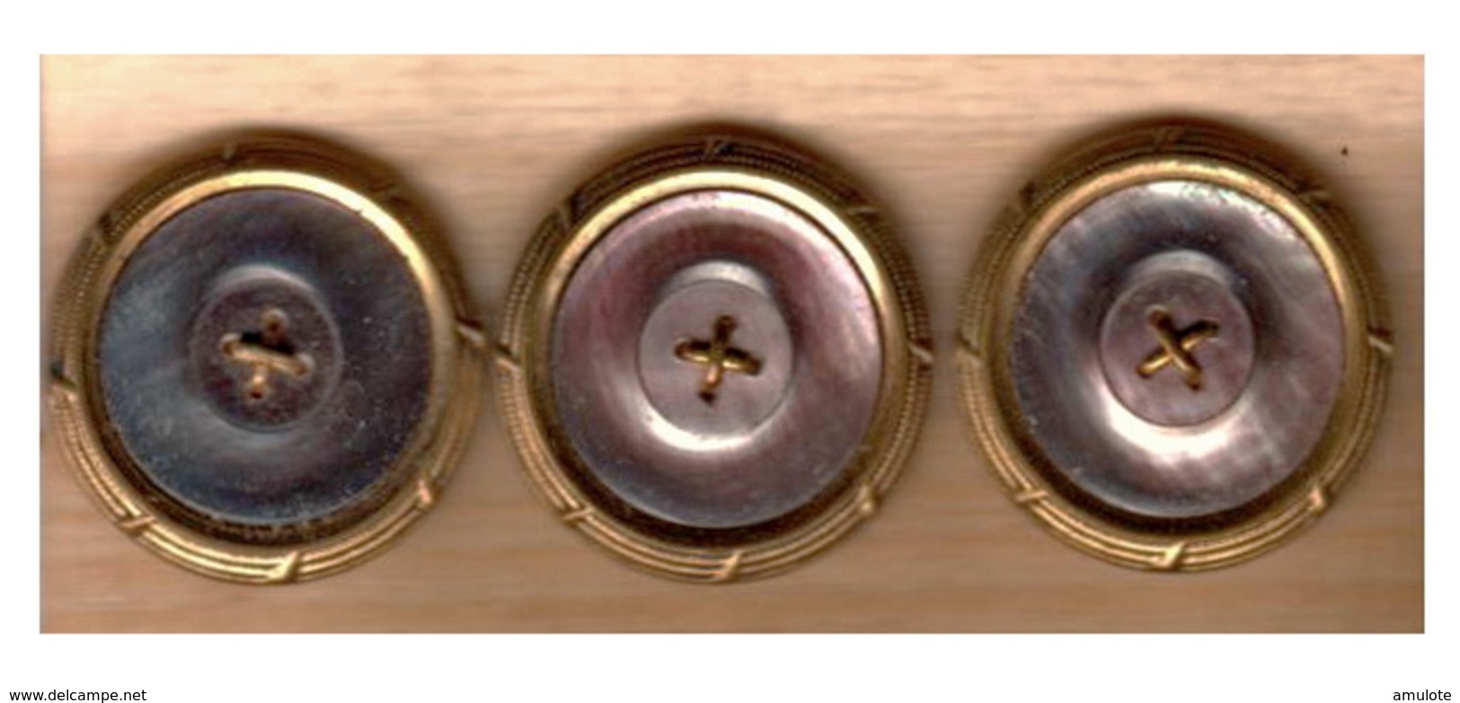 Lot De 3 X BOUTONS En Nacre Entourée D'un Liseré Doré- 25 MM - Buttons