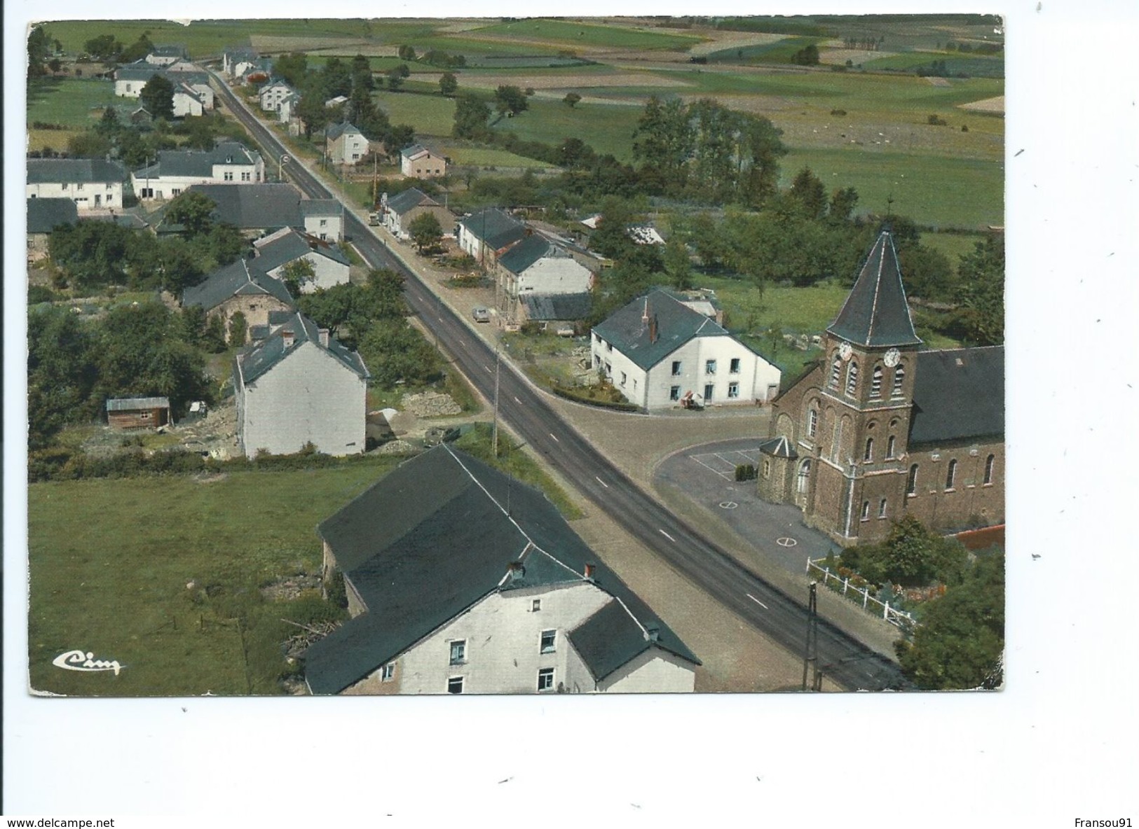 Assenois Panorama Aérien - Leglise