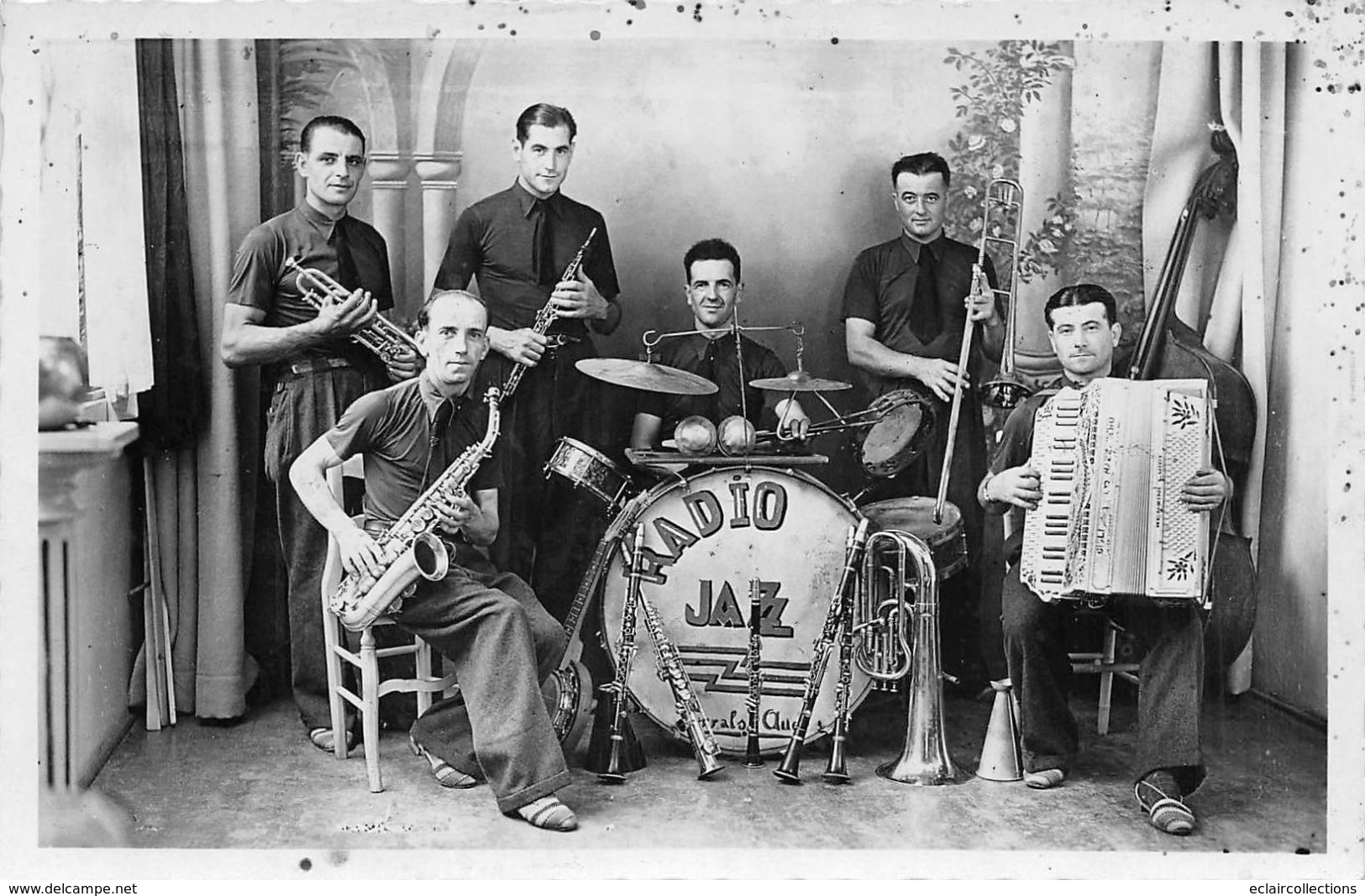 Musique.Accordéon Orchestre:    Jazz .Musette :    Ferrals Lès Corbières 11     Photo        (voir Scan) - Musique Et Musiciens