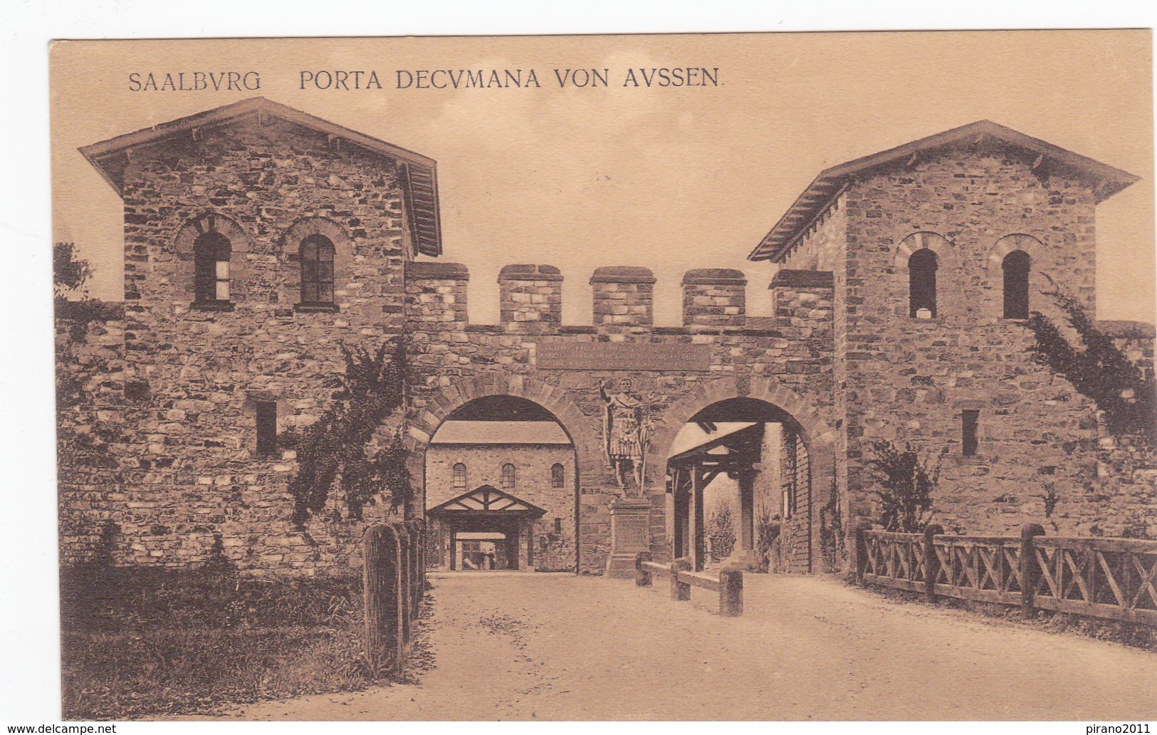 Saalburg Im Taunus, "Porta Decvmana Von Aussen" - Saalburg