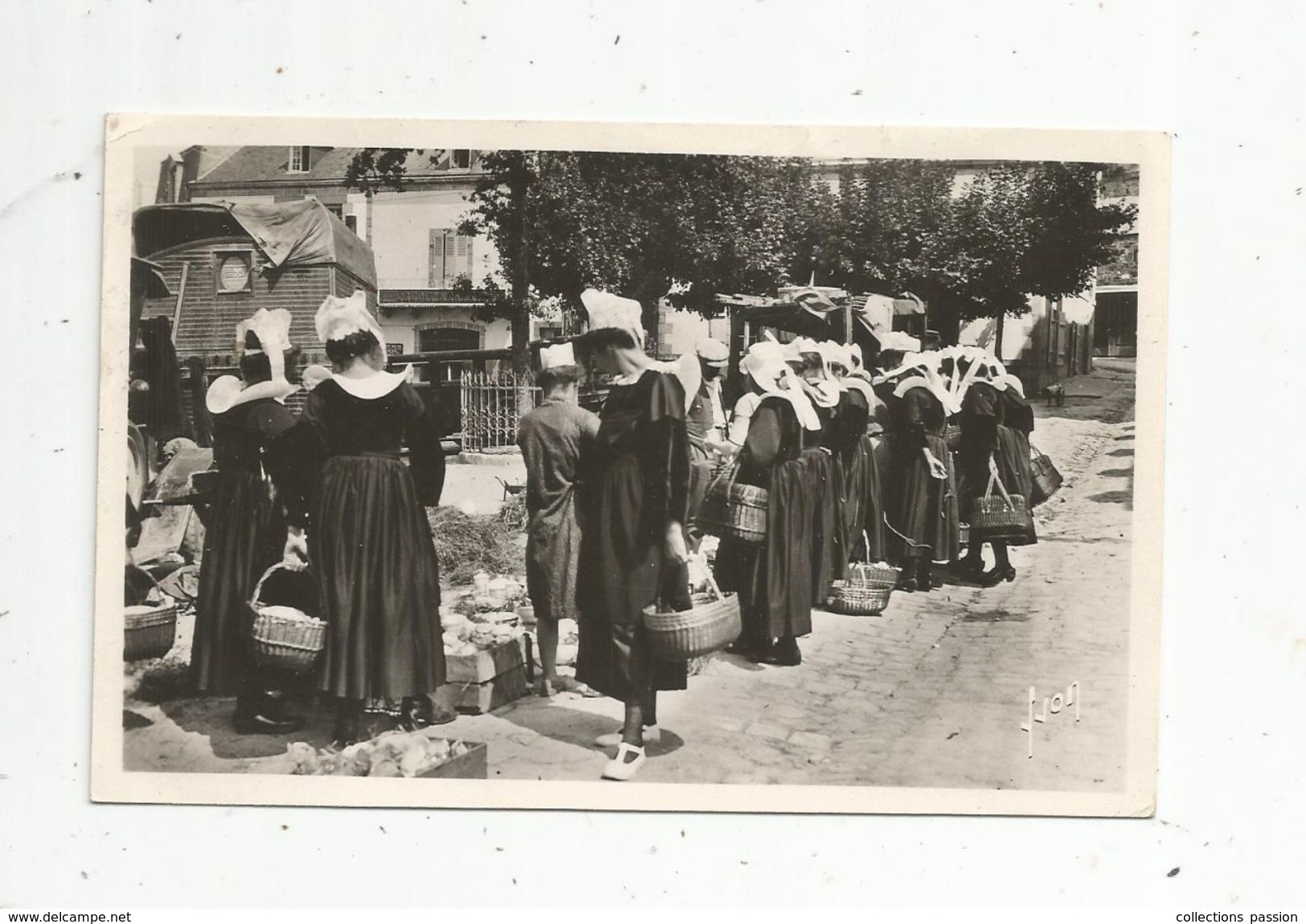 Cp , Commerce ,Marché , 29 , PONT AVEN , Jour De Marché , Folklore , Voyagée 1949 - Marchés