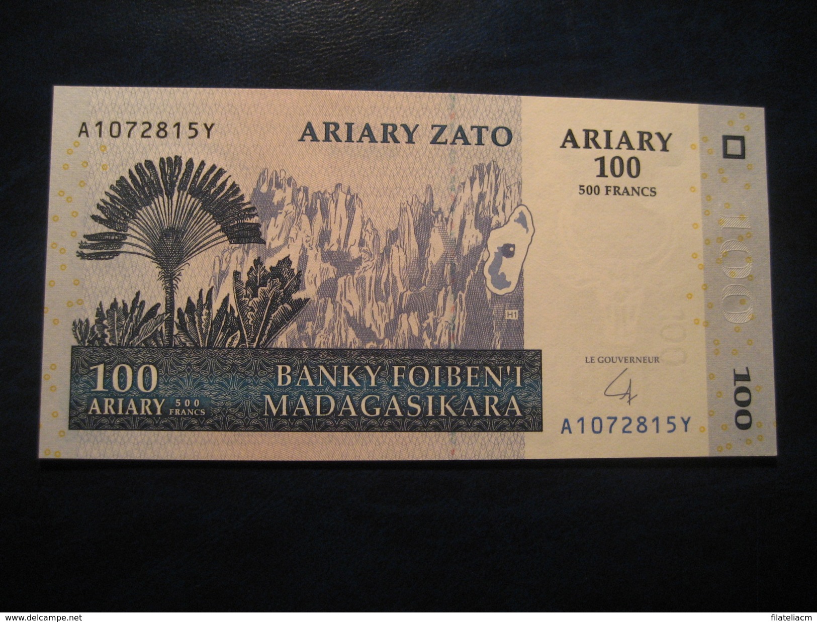 100 Ariary 500 Francs 2004 MADAGASCAR Madagasikara Unused UNC Banknote Billet Billete - Madagascar
