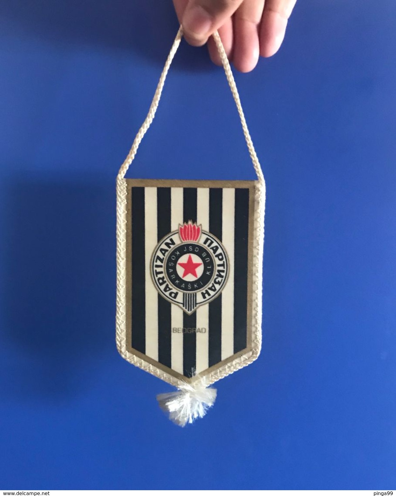 BASKETBALL  SERBIA CLUB KK PARTIZAN BELGRADE   PENNANT - Altri & Non Classificati