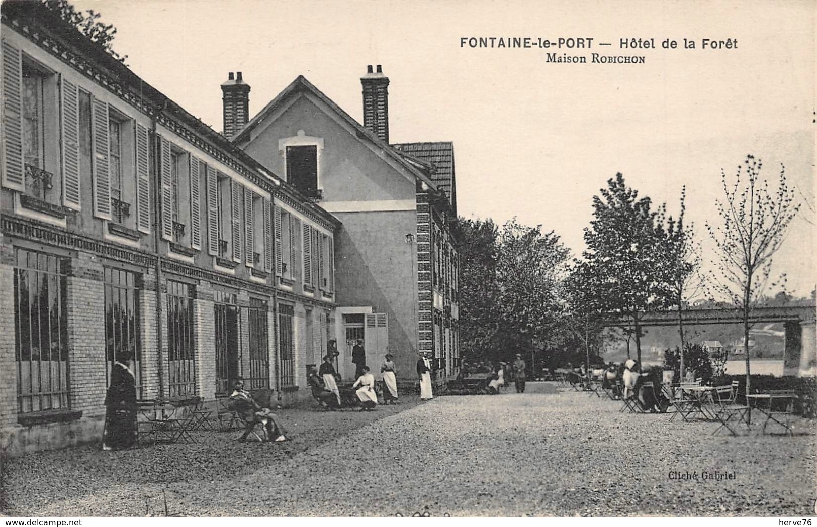 FONTAINE LE PORT - Hôtel De La Forêt - Maison Robichon - Other & Unclassified