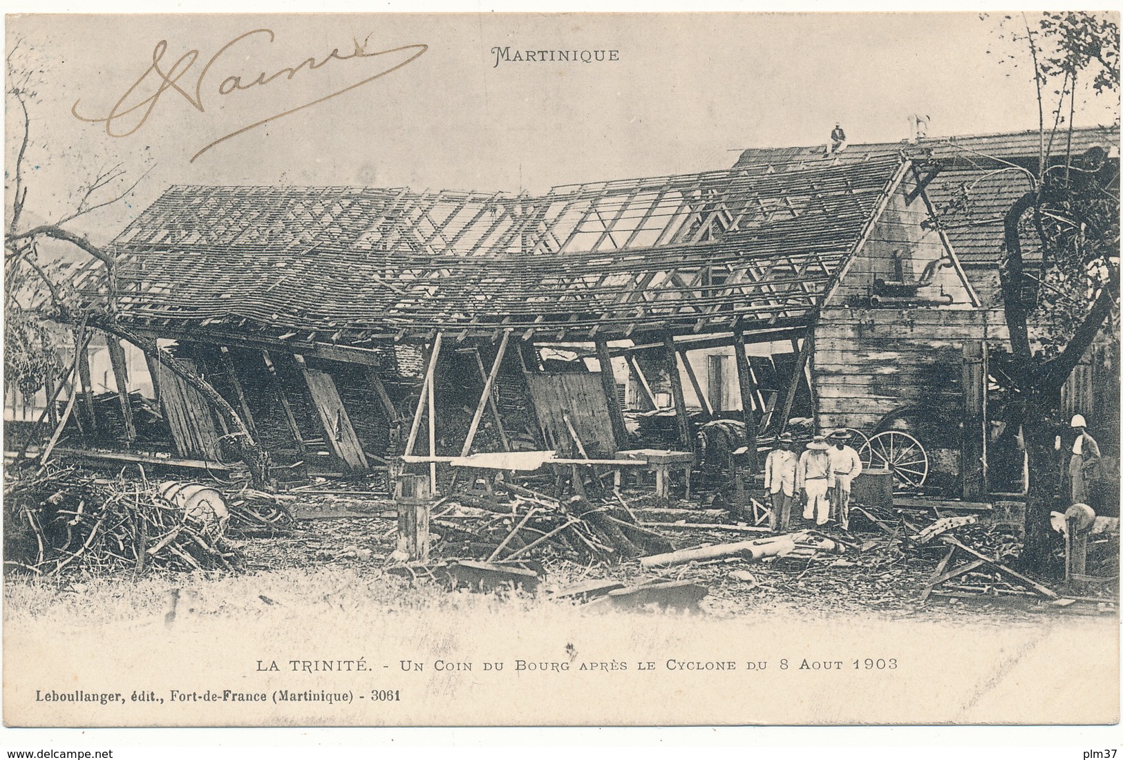 LA TRINITE - Coin Du Bourg Après Le Cyclone De 1903 - La Trinite