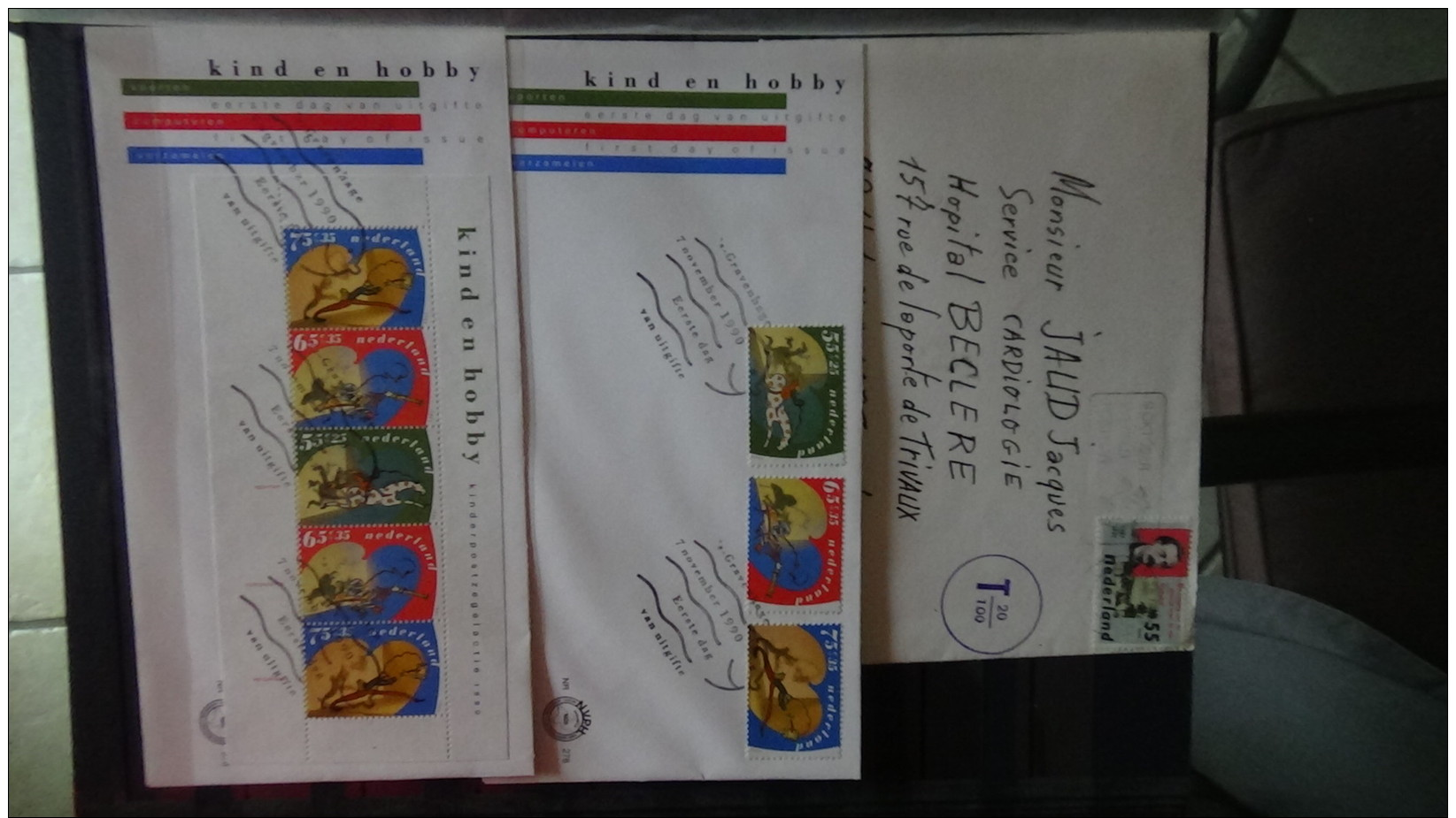 Albums de timbres oblitérés des Pays Bas + courriers. Port 8.65 euros OFFERT !!! A saisir !!!