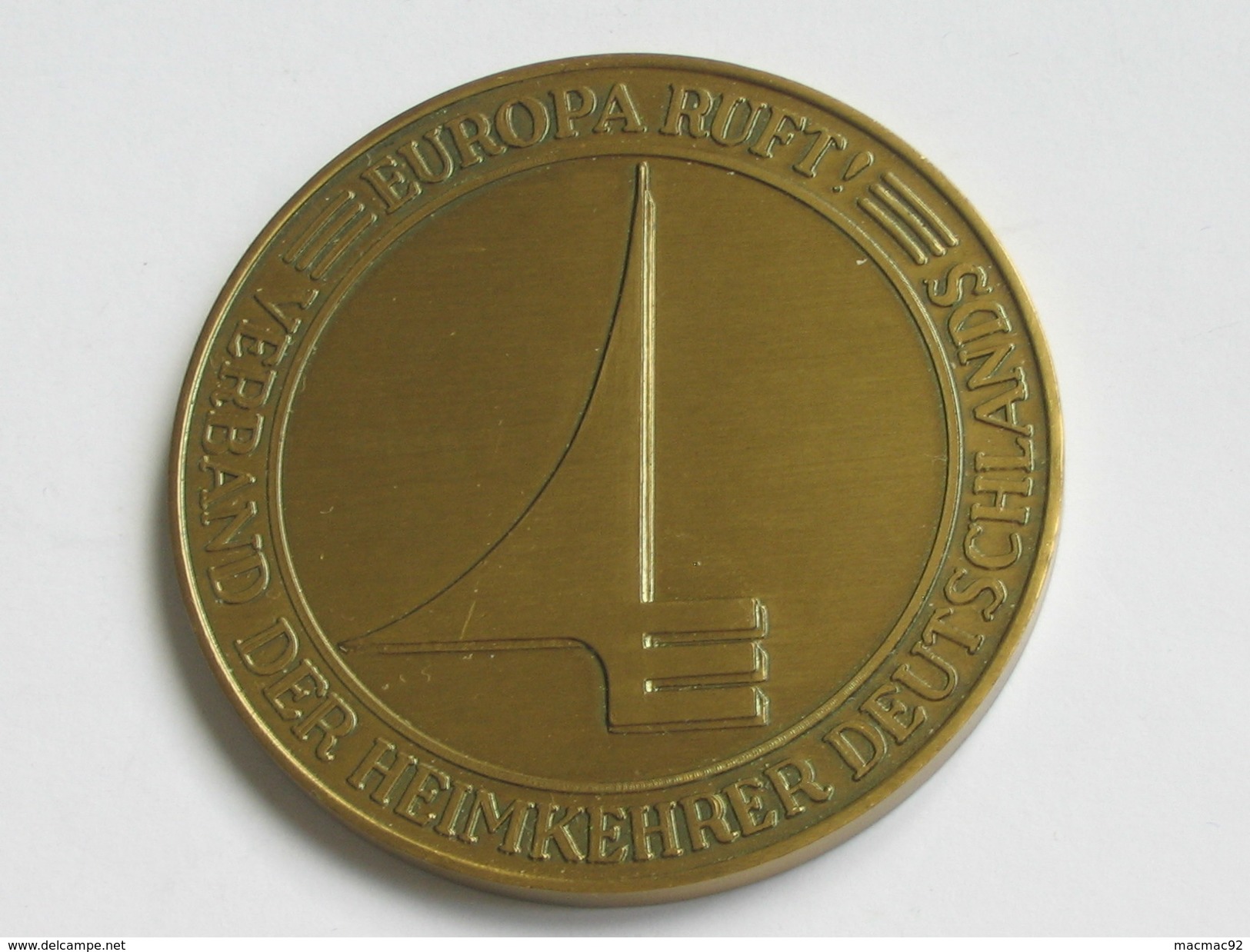 Médaille EUROPA RUFT - Verband Der Heimkehrer Deutschlands  **** EN ACHAT IMMEDIAT **** - Professionals/Firms