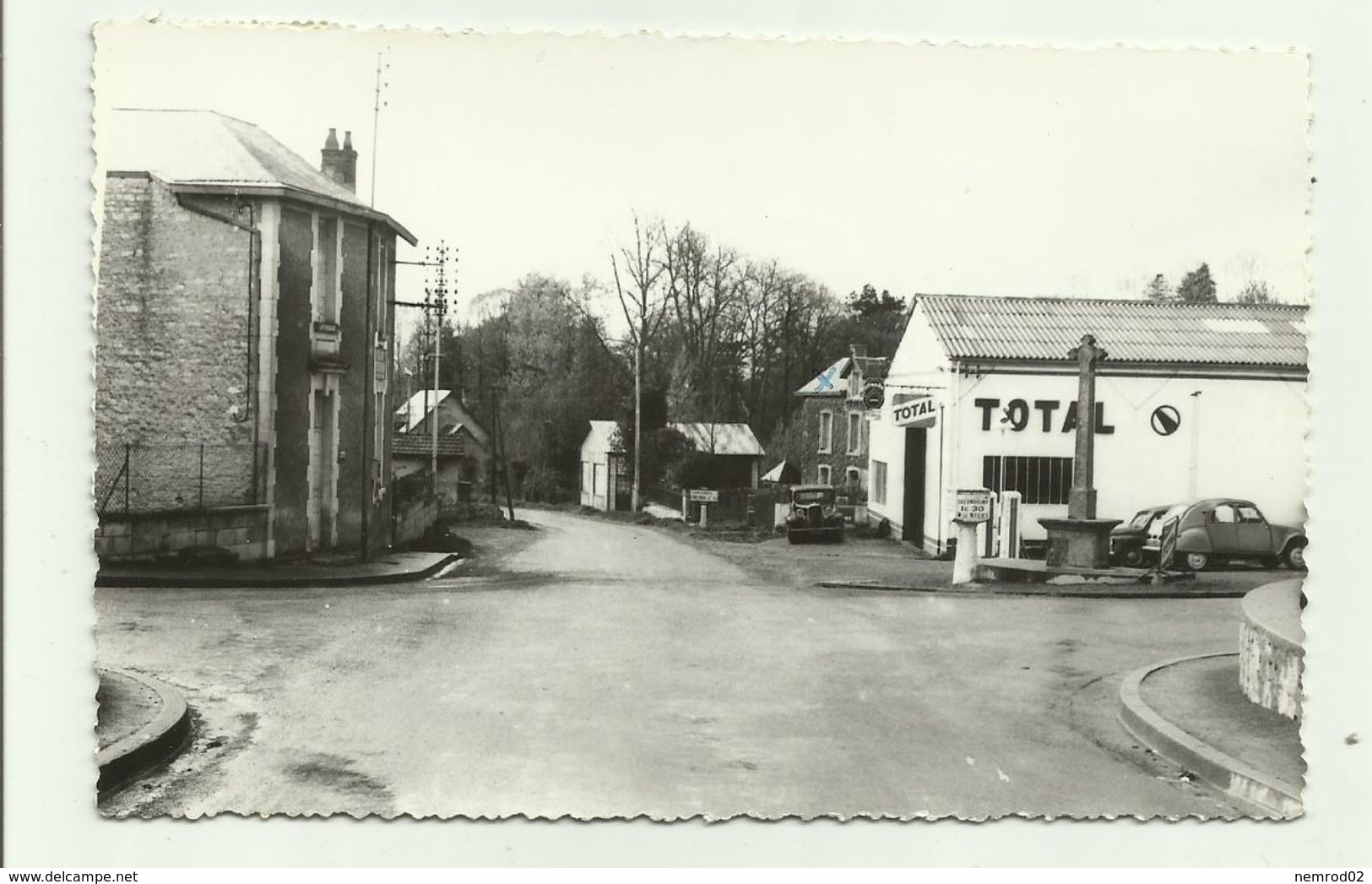 MAZIERES EN GATINE  (garage TOTAL) - Mazieres En Gatine