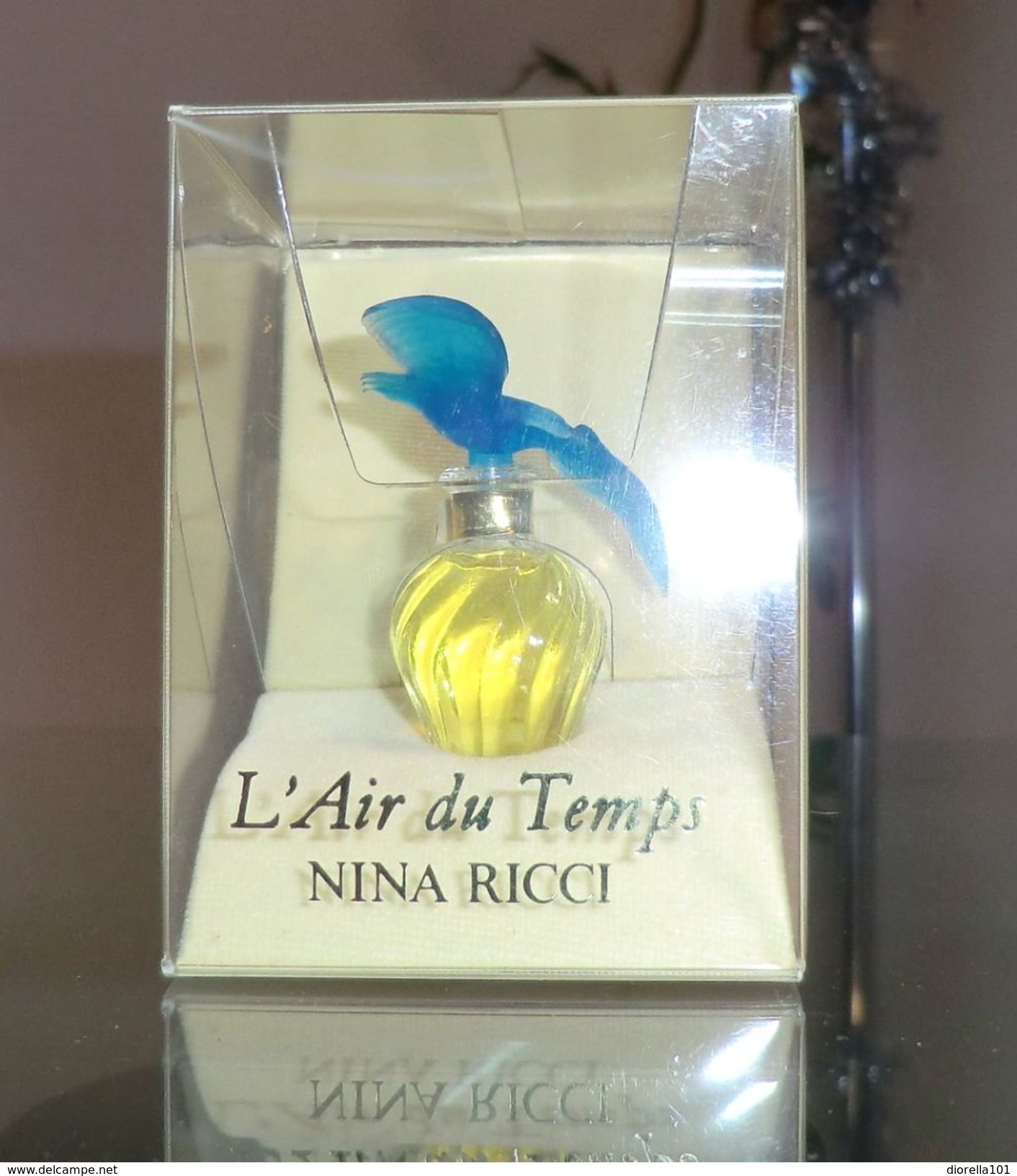 L' AIR DU TEMPS - Colombes Bleues - PARFUM 2,5 ML De RICCI - Miniatures Femmes (avec Boite)