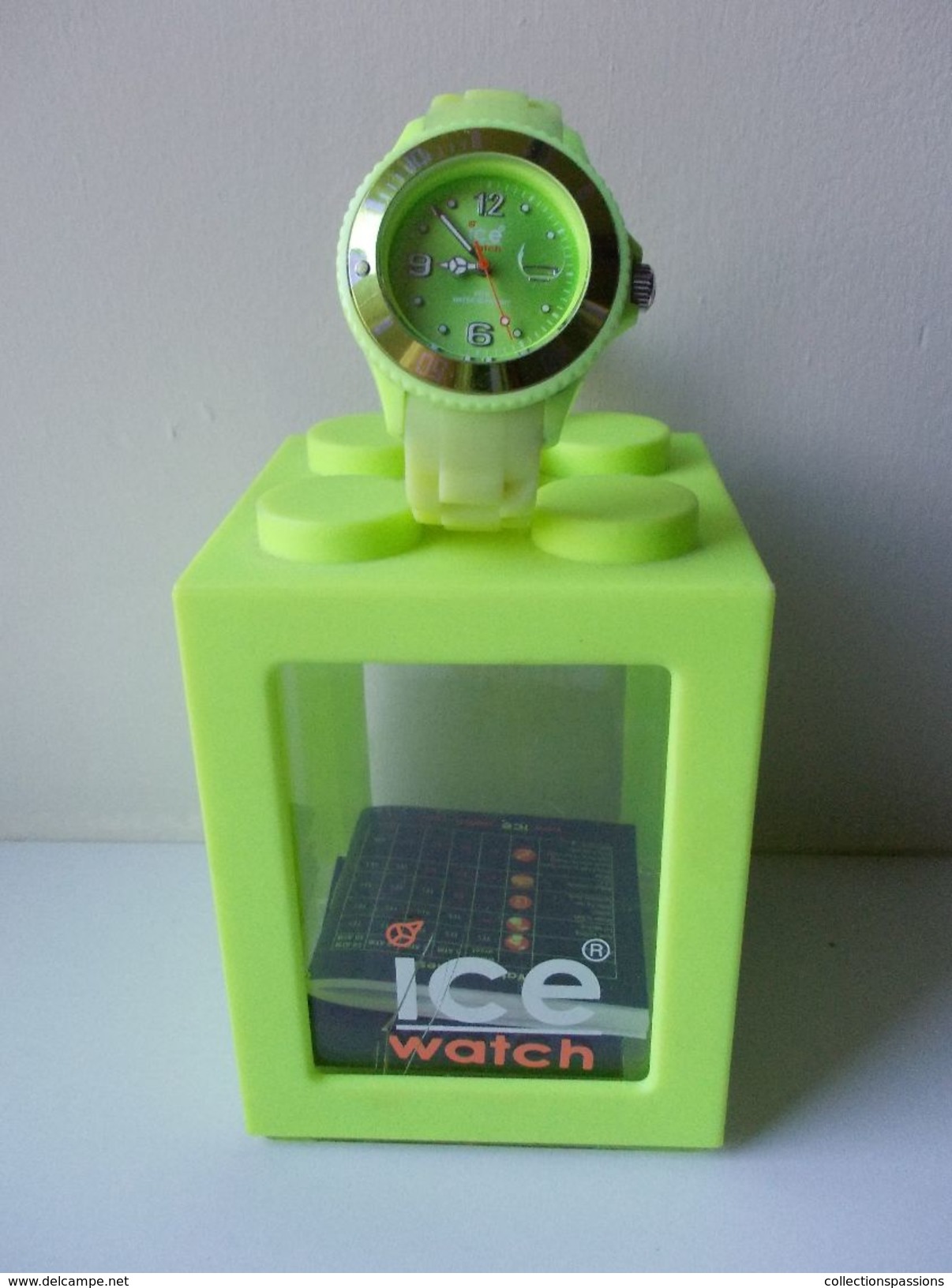 Montre "ICE WATCH" - Montres Modernes