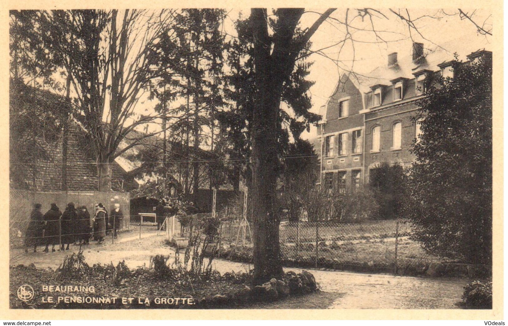 Beauraing - Pensionnat Et La Grotte - Beauraing