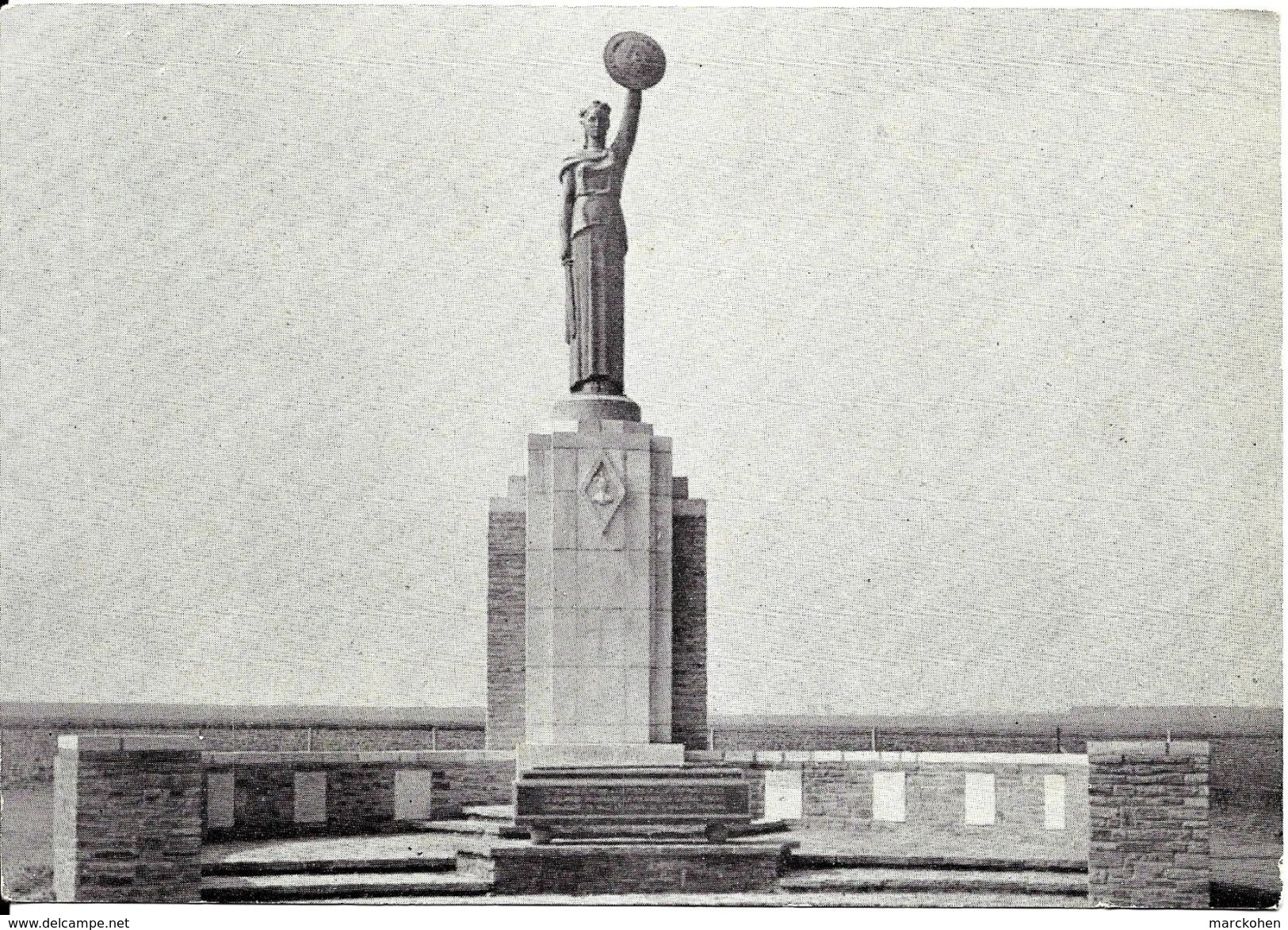 Orp-Jauche - Jandrain (1350) : Monument élevé à La Mémoire Des Morts Du Corps De Cavalerie Français En 1940. CPSM. - Orp-Jauche