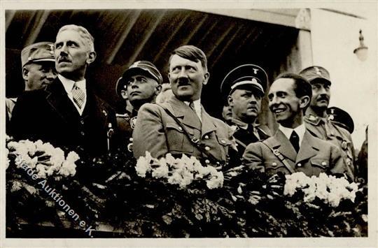 Hitler Von Papen, Von Tschammer U. Osten, Goebbels U. Prinz August Wilhelm WK II   Foto AK I-II - Guerra 1939-45