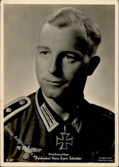 Ritterkreuzträger WK II Schröder, Hans Erwin Feldwebel Foto AK I-II - Oorlog 1939-45