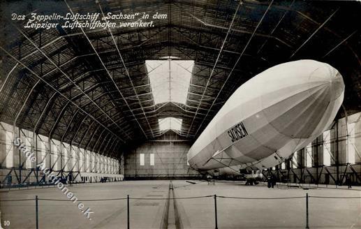 Zeppelin Sachsern Im Leipziger Luftschiffhafen Foto AK I-II (keine Ak-Einteilung, Eckbug) Dirigeable - Luchtschepen