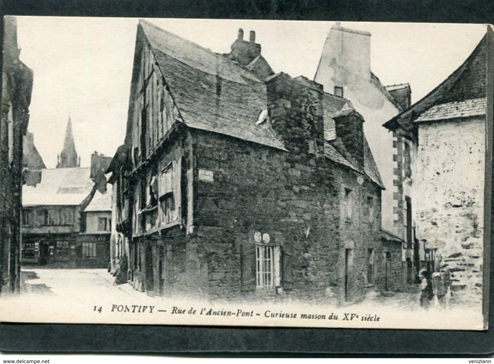 CPA - PONTIVY - Rue De L'Ancien Pont - Curieuse Maison Du XVè Siècle, Animé - Pontivy