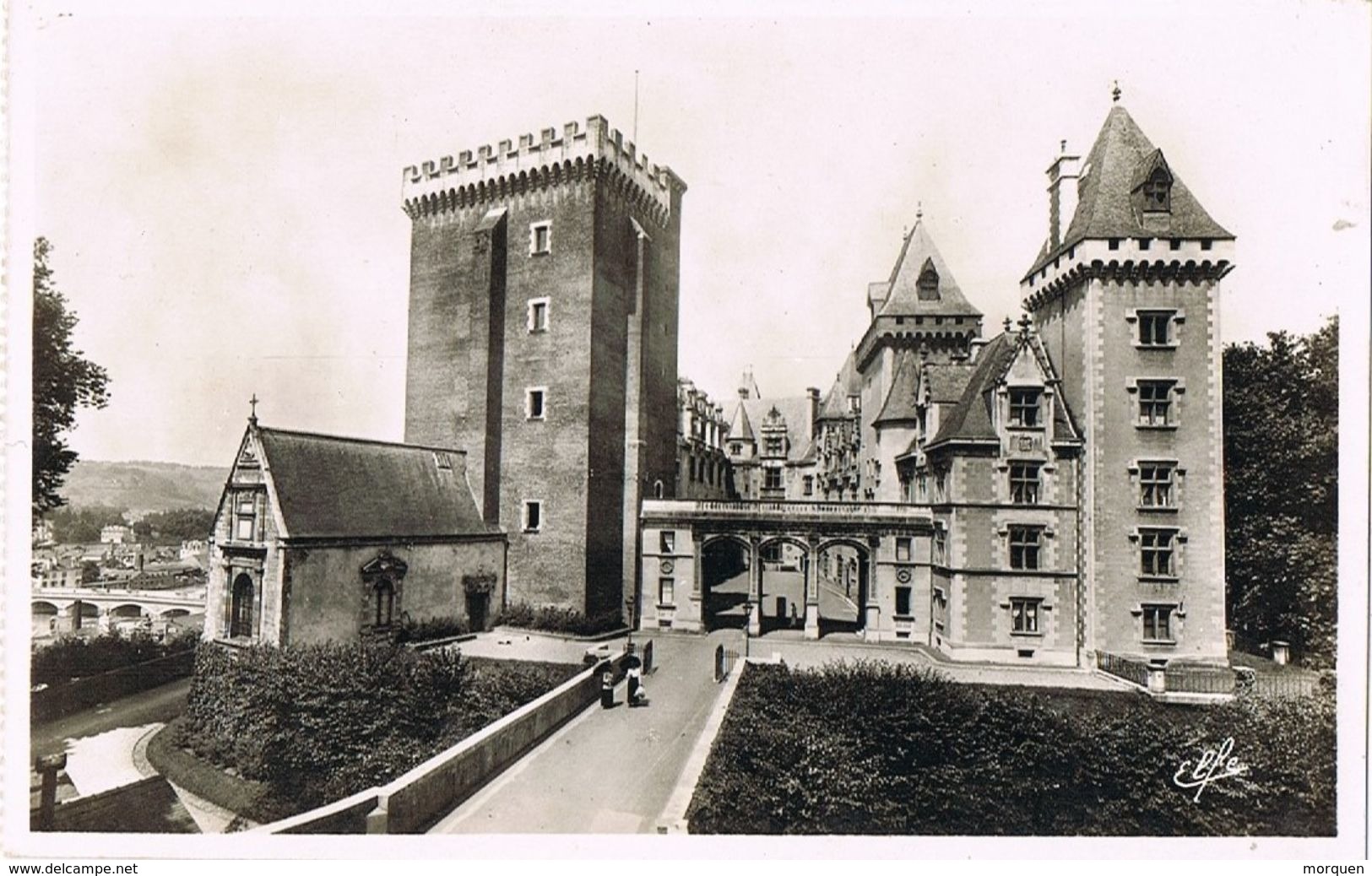 27109. Postal PAU (Pyrenées Atlantiques). Chateau Henri IV. Donjon - Pau