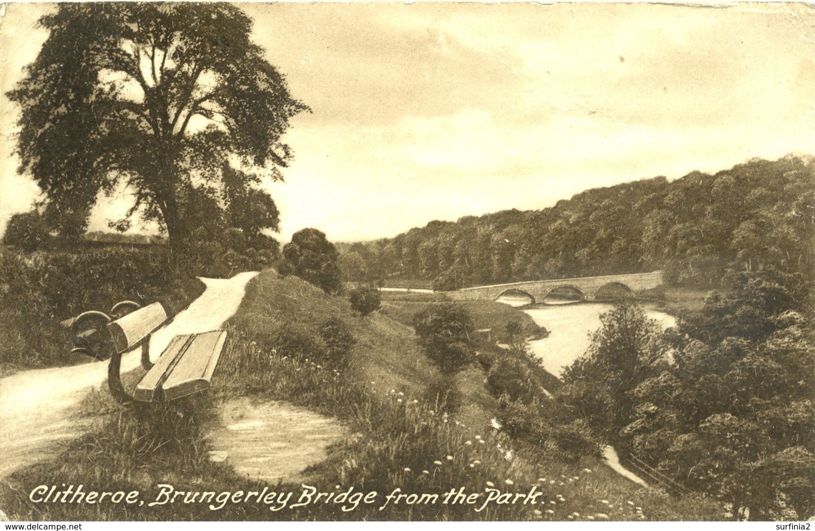 LANCS - CLITHEROE - BRUNGERLEY BRISGE FROM THE PARK  La3102 - Other & Unclassified