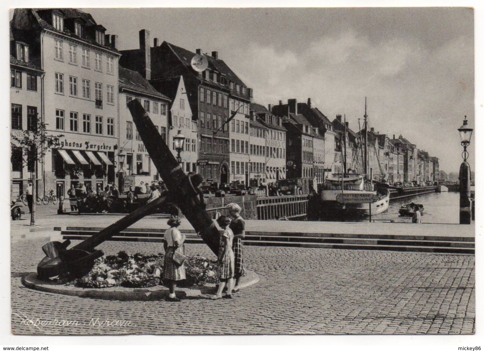 Danemark---COPENHAGUE--1952 --  Nyhavn (animée, Bateau,commerces)--timbres  --cachet - Danemark